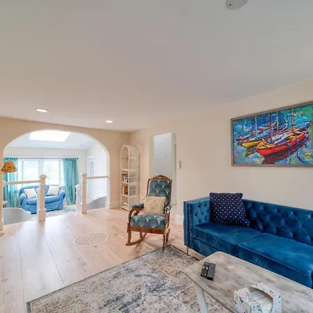 3 Bedroom Cape House By Leavetown Vacations